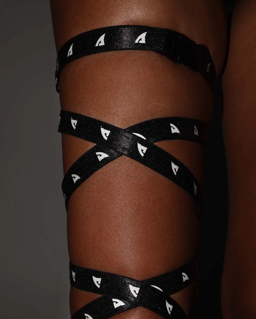 Andrew - Agent Jauz X IHR Reflective Print Speed Clasp Leg Wraps 3 Andrew - Agent Jauz X IHR Reflective Print Speed Clasp Leg Wraps