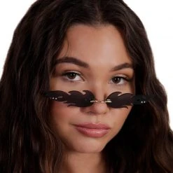 HND Accessories Fiery Queen Sunglasses