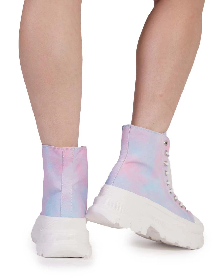 Berness Shoes Glowing Galaxy Hi-Cut Sneakers 3 Berness Shoes Glowing Galaxy Hi-Cut Sneakers