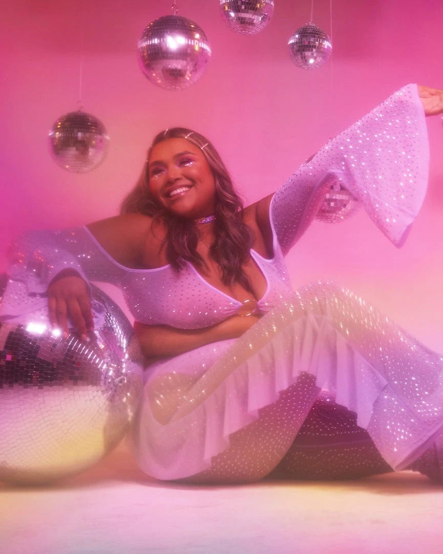 IHeartRaves Groovy Daydreamz Outfit 1 IHeartRaves Groovy Daydreamz Outfit