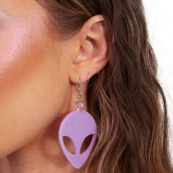 Rolita Couture Accessories Lunita X IHR Close Call Alien Earrings 6 Rolita Couture Accessories Lunita X IHR Close Call Alien Earrings