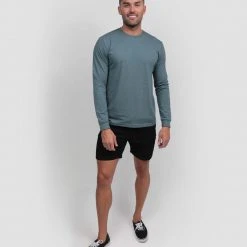 INTO THE AM Essential Long Sleeve Tee Tops & Outerwear