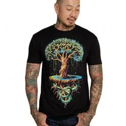 INTO THE AM Nine Worlds Tee