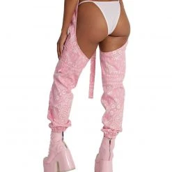 Hot & Delicious Black Bead Paisley Frenzy Speed Clasp Chaps Clothing