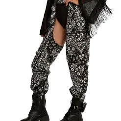 Hot & Delicious Black Bead Paisley Frenzy Speed Clasp Chaps Clothing