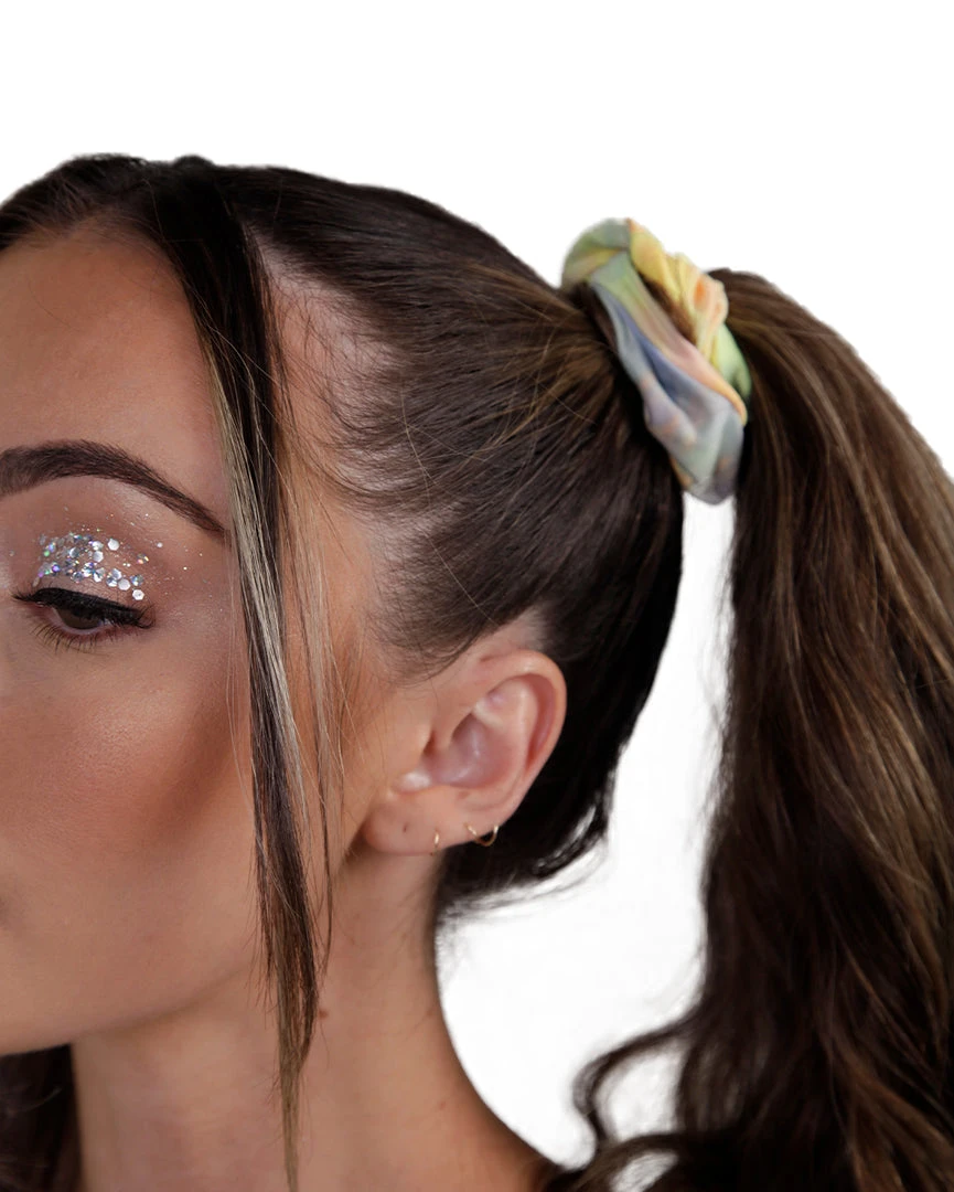 LA Seduction Sun Soaked Rainbow Tie-Dye Scrunchie 1 LA Seduction Sun Soaked Rainbow Tie-Dye Scrunchie