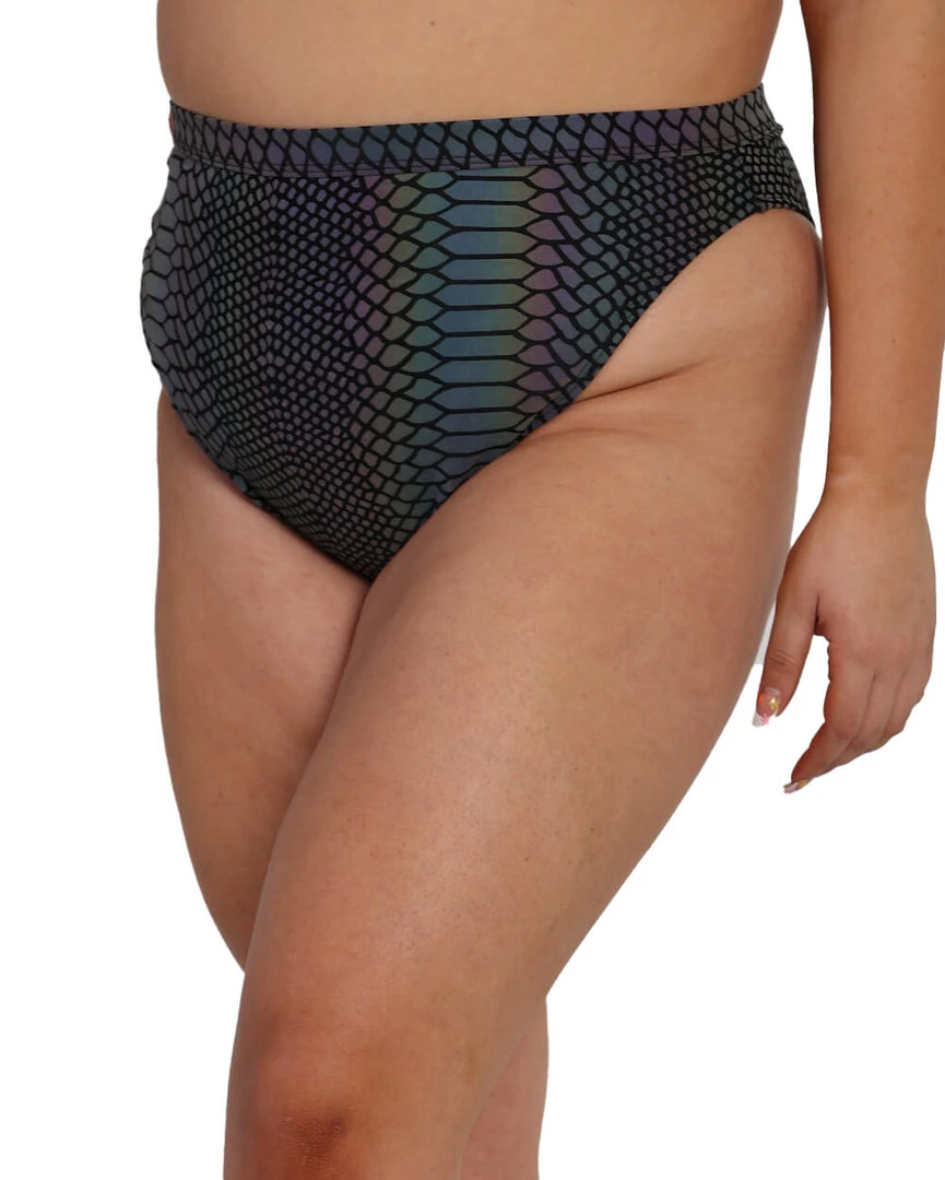 Dippin Daisies Bottoms Viper Queen Reflective High Waisted Shorts 8 Dippin Daisies Bottoms Viper Queen Reflective High Waisted Shorts